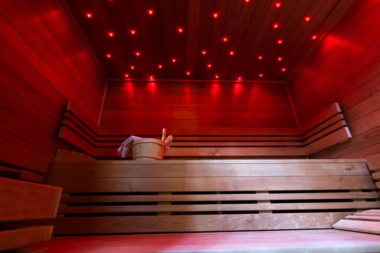 Wellness Hotel Spark マラツキ エクステリア 写真
